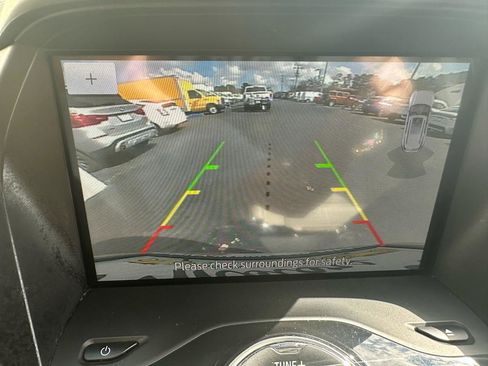 Used 2017 Ford Escape Titanium image 15