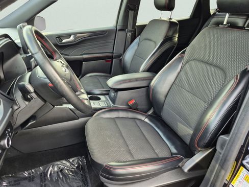 Used 2023 Ford Escape ST-Line AWD/4WD image 21
