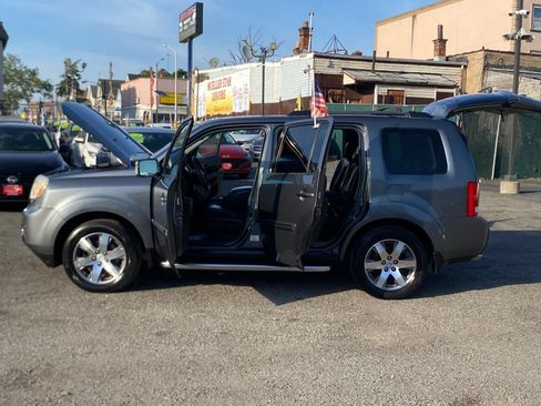Used 2013 Honda Pilot Touring image 5