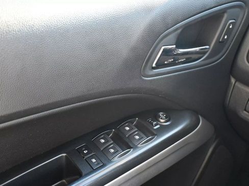 Used 2021 Chevrolet Colorado LT w/ Safety Package image 17