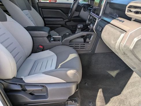 Used 2024 Toyota Tacoma TRD Sport image 29