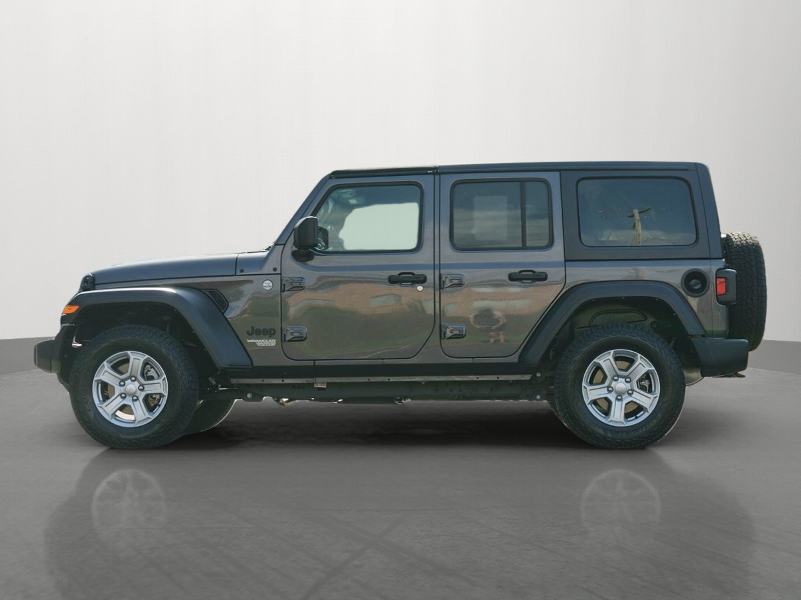 Used 2021 Jeep Wrangler Unlimited Sport AWD/4WD image 4