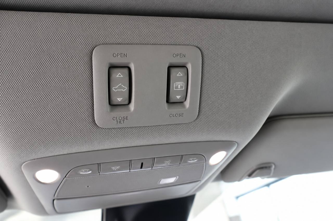 Used 2019 Nissan Murano Platinum AWD/4WD image 18
