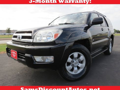 Used 2005 Toyota 4Runner SR5 image 1