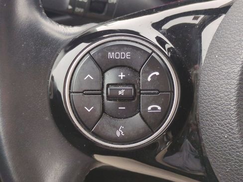 Used 2022 Kia Soul X-Line image 24