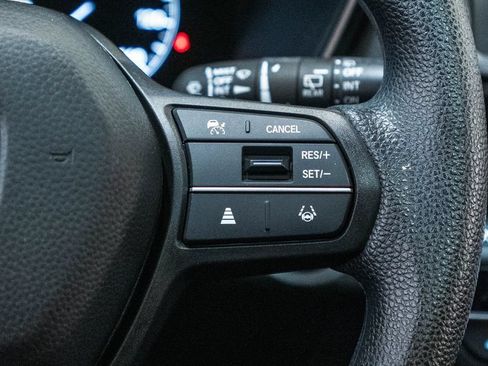 Used 2025 Honda CR-V EX image 19