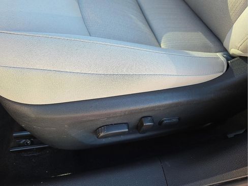 Used 2022 Nissan Altima 2.5 SV w/ SV Premium Package image 14