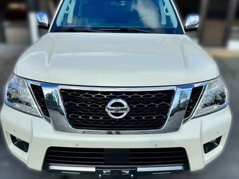 Used 2020 Nissan Armada Platinum w/ Captain's Chairs Package image 9