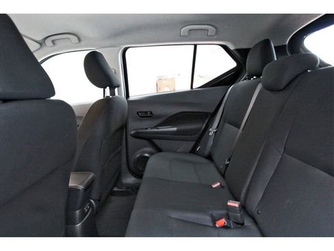 Certified 2025 Nissan Kicks Play S image 10