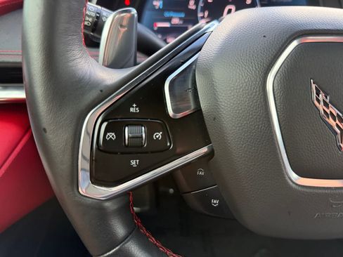 Used 2020 Chevrolet Corvette Stingray Preferred Cpe w/ 2LT Preferred Equipment Group RWD image 21