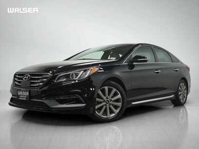 Used 2017 Hyundai Sonata Limited w/ Ultimate Package 04