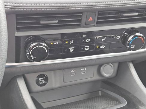 New 2026 Nissan Rogue S image 15