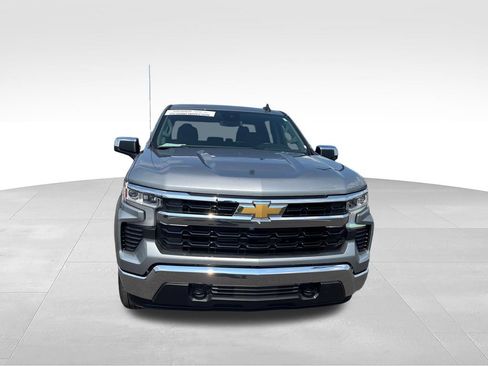 Used 2024 Chevrolet Silverado 1500 LT AWD/4WD image 8