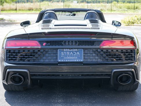 Used 2020 Audi R8 V10 performance AWD/4WD image 6