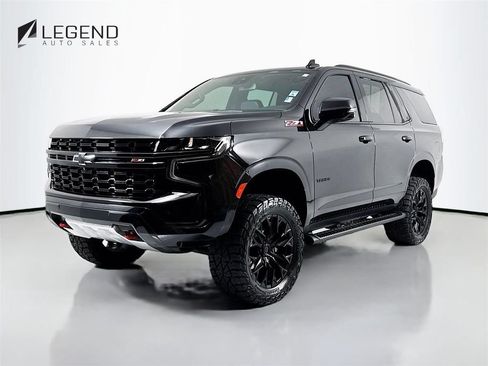 Used 2024 Chevrolet Tahoe Z71 w/ Luxury Package AWD/4WD image 1