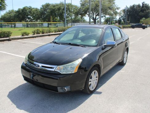 Used 2011 Ford Focus SEL w/ 301A Rapid Spec Order Code FWD image 2