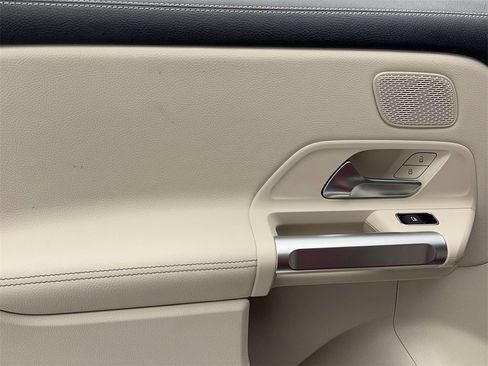 Used 2023 Mercedes-Benz EQB 350 4MATIC SUV w/ Exclusive Package image 44