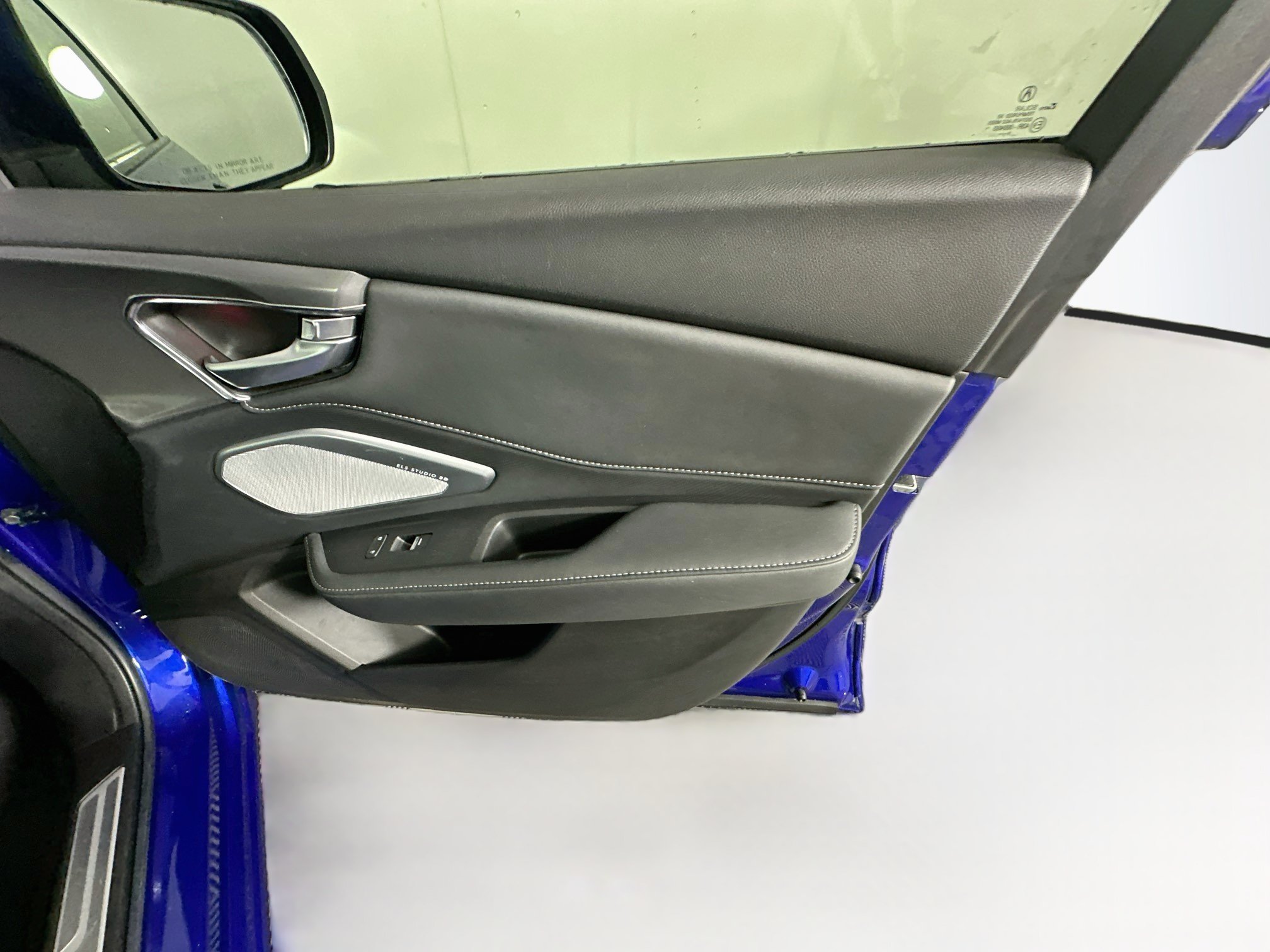 Used 2021 Acura RDX w/ Advance Package FWD image 33