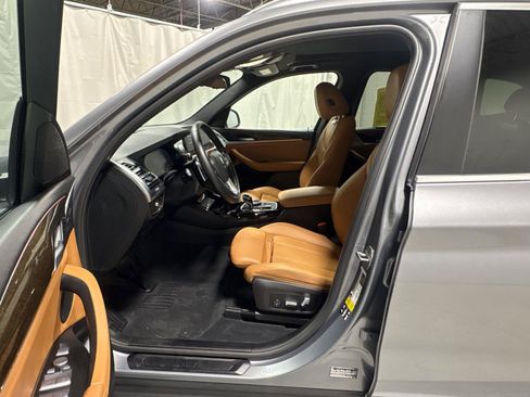 Used 2023 BMW X3 xDrive30i w/ Premium Package AWD/4WD image 2