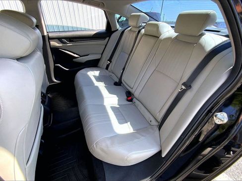 Used 2018 Honda Accord EX-L image 24
