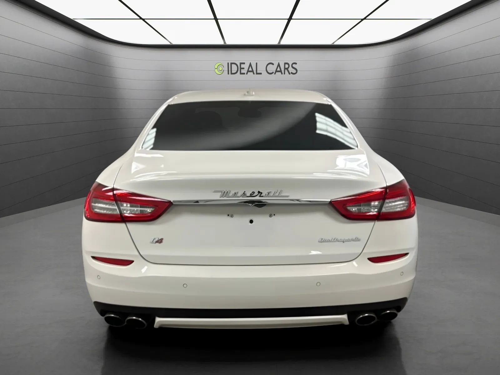 Used 2015 Maserati Quattroporte S Q4 AWD/4WD image 6