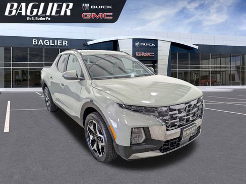 Used 2024 Hyundai Santa Cruz Limited image 1