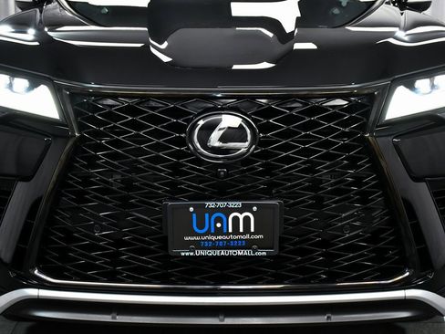 Used 2024 Lexus LX 600 F Sport image 98