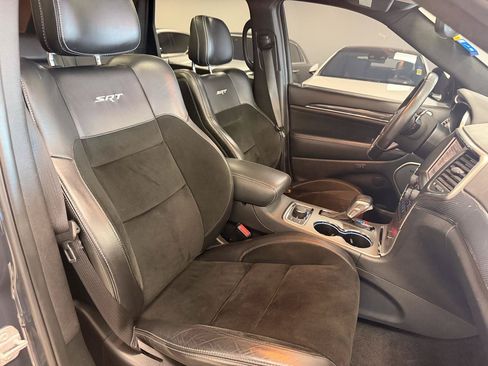 Used 2017 Jeep Grand Cherokee SRT AWD/4WD image 54