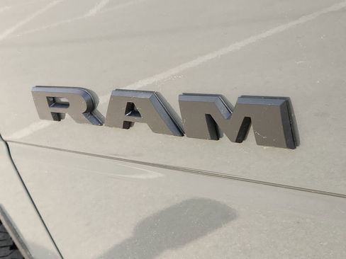 New 2026 RAM 2500 Laramie w/ Night Edition AWD/4WD image 19