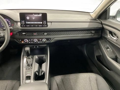 Used 2024 Honda Accord EX image 15