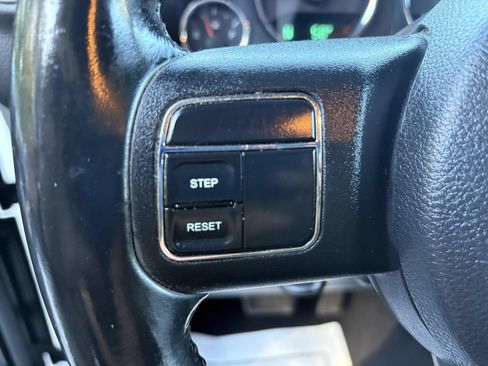 Used 2012 Jeep Wrangler Sahara AWD/4WD image 23