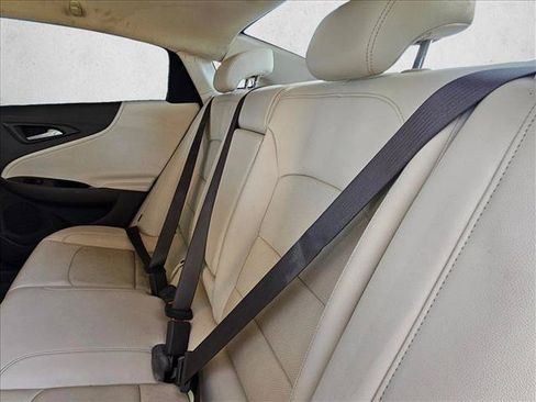 Used 2024 Chevrolet Malibu LT FWD image 16