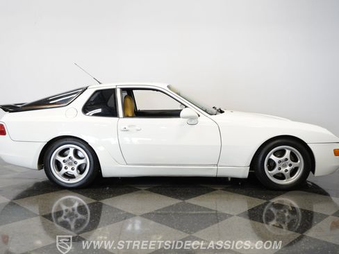 Used 1994 Porsche 968 Coupe image 14