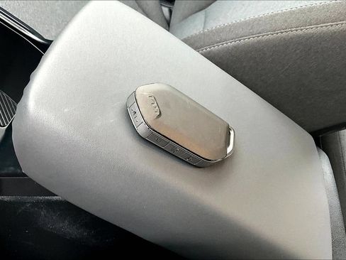 Used 2025 Kia K4 FWD image 35