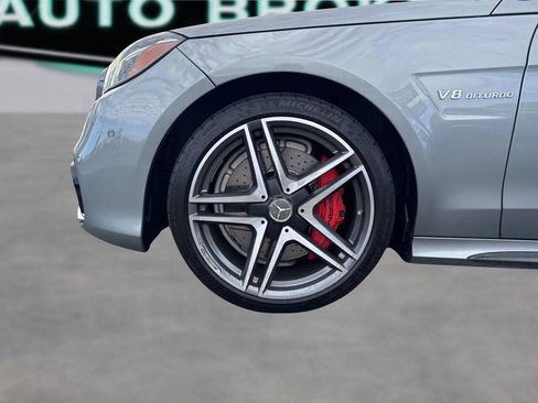 Used 2014 Mercedes-Benz E 63 AMG S-Model image 12