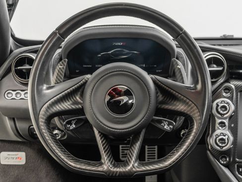 Used 2019 McLaren 720S Luxury image 14