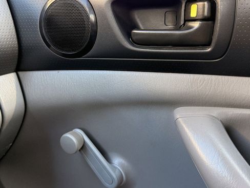 Used 2014 Toyota Tacoma 2WD Regular Cab image 25