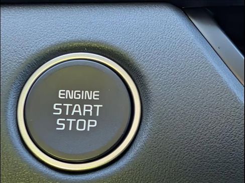 New 2026 Kia Seltos EX image 9