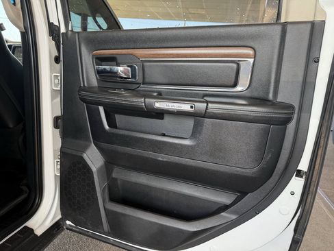 Used 2014 RAM 3500 Laramie AWD/4WD image 5