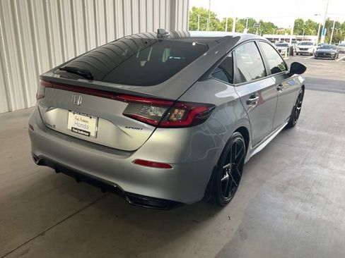 Used 2023 Honda Civic Sport image 22