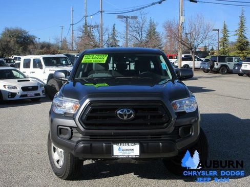Used 2023 Toyota Tacoma SR image 18