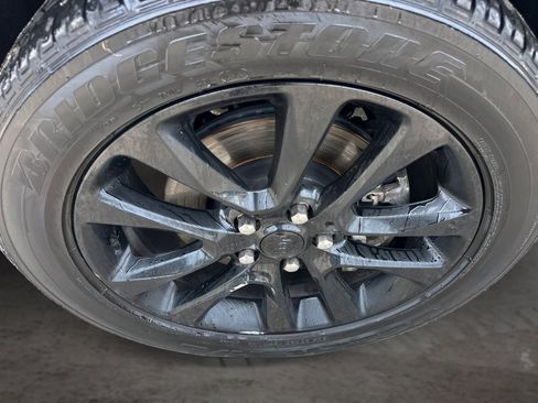 Used 2021 Jeep Grand Cherokee Laredo X AWD/4WD image 18