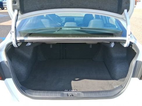 Certified 2025 Nissan Altima 2.5 S FWD image 9