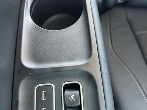 Used 2026 Mercedes-Benz GLS 450 4MATIC image 28