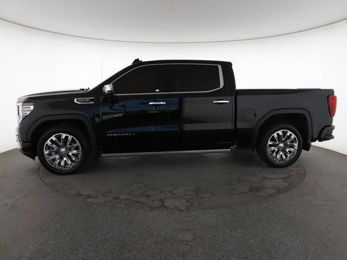 Used 2023 GMC Sierra 1500 Denali w/ Denali Reserve Package AWD/4WD image 7
