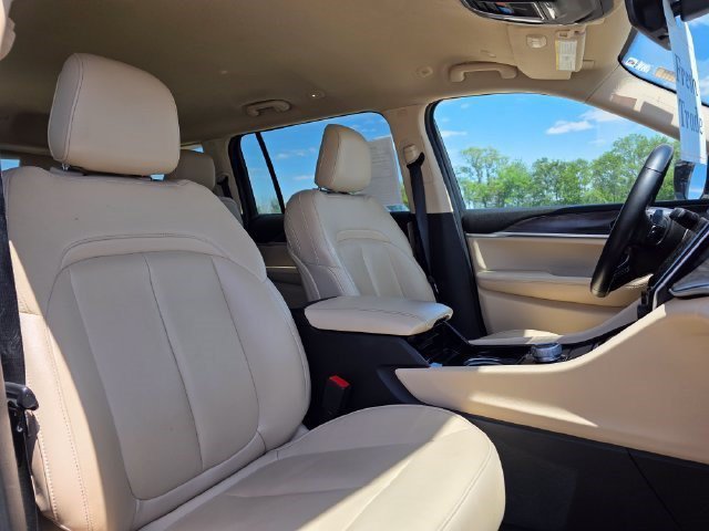 Used 2021 Jeep Grand Cherokee L Limited AWD/4WD image 16