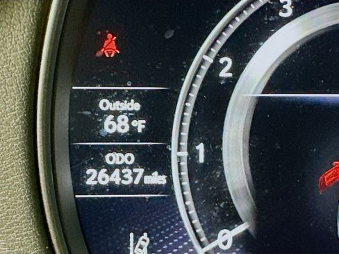 Used 2022 Lexus LS 500 w/ Interior Upgrade Package image 19