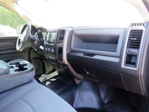 Used 2018 RAM 2500 Tradesman w/ Chrome Appearance Group image 12