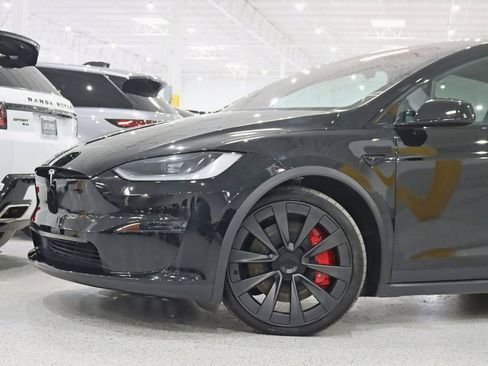 Used 2023 Tesla Model X Plaid image 2