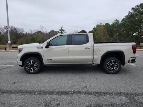 New 2026 GMC Sierra 1500 AT4 w/ AT4 Premium Package image 2